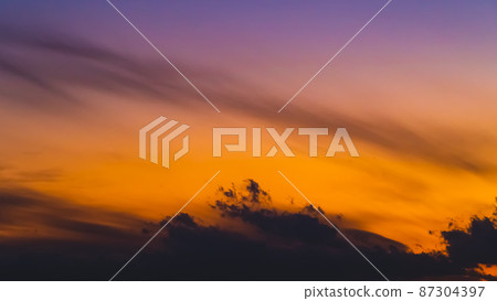 西天初春黃昏 雲飄飄雲升 16:9 a-2-2 高飽和度 西天初春黃昏 雲飄飄雲升 16:9 a-2-2 高飽和度 87304397