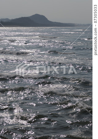 Beach 87305033