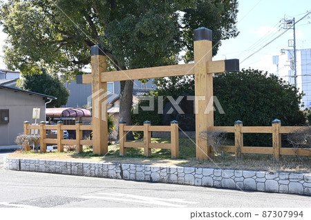 Okazaki Twenty-seven Curves Starting point, Kankimon 87307994