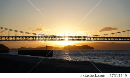 Sunrise and Setoo Bridge Sunrise and Setoo Bridge 87315349