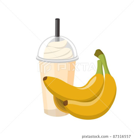 香蕉口味水果冰沙與奶油孤立在白色背景 87316557