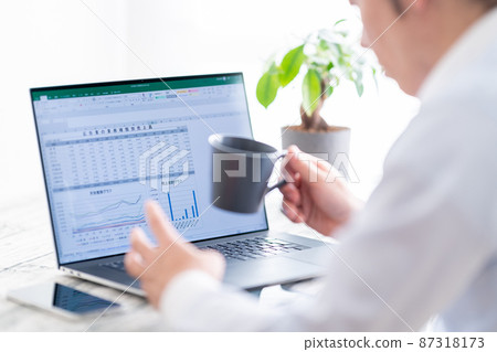 總務會計辦公室工作銷售辦公室一般辦公室工作人員電子表格圖表 總務會計辦公室工作銷售辦公室一般辦公室工作人員電子表格圖表 87318173