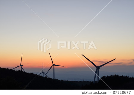 Mie Prefecture Aoyama Highlands Windmill and Sunset Mie Prefecture Aoyama Highlands Windmill and Sunset 87318677