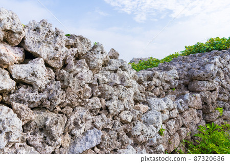 Gushikawa Castle Ruins, Itoman City, Okinawa Prefecture 87320686