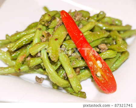 台灣家常乾豆（炒青豆和肉末） 87321741