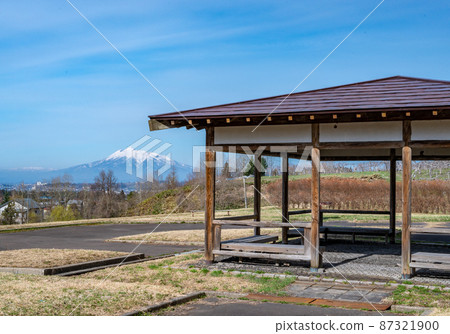 波岡公墓的岩木山第 3 部分 87321900