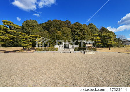 Saki Takatsuka Kofun (Takaken, nicknamed Emperor Takano Ryo) Misasagi Town, Nara City, Nara Prefecture 87323444