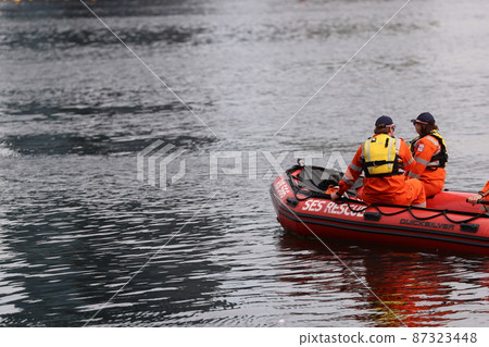 救生船保護海上安全 87323448