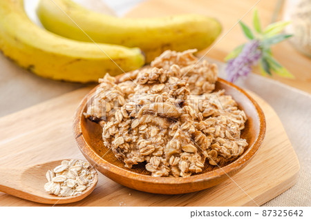 自製燕麥香蕉餅乾 87325642