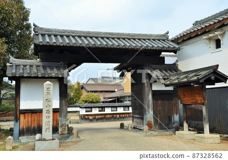 宇田松山城跡松山西口門 87328562