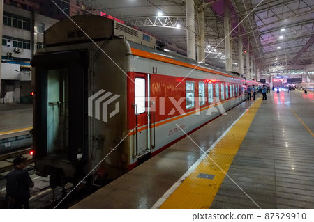 中鐵客運鄭州站 中鐵客運鄭州站 87329910