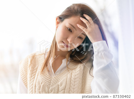 female, lady, woman 87330402