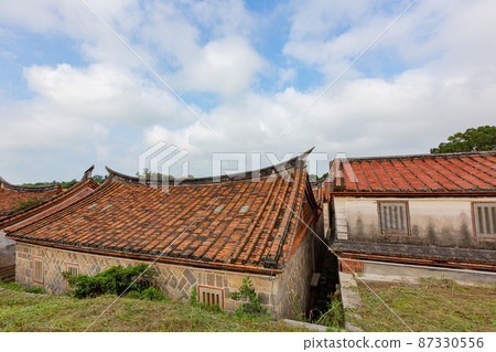 Sunny view of the Fujian style building 87330556