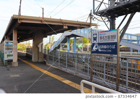 名鐵築港線東古屋湖站入口 名鐵築港線東古屋湖站入口 87334647
