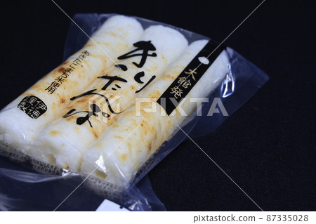 Akita Prefecture's local cuisine Kiritanpo hotpot ingredients Akita Prefecture's local cuisine Kiritanpo hotpot ingredients 87335028