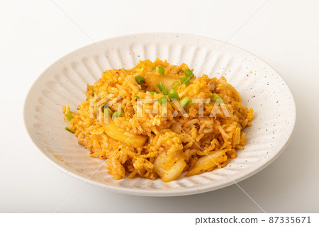 泡菜炒飯 87335671