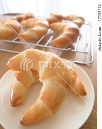 Home bakery crescent roll 87335786