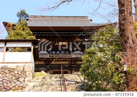 青梅市二又尾開善寺山門 (1) 87335938