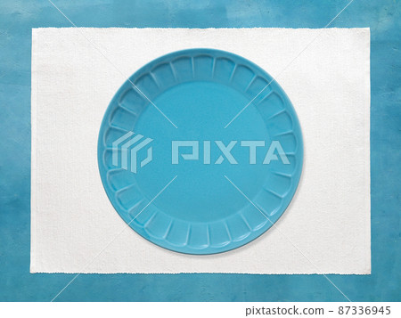 藍色盤子和地墊 87336945
