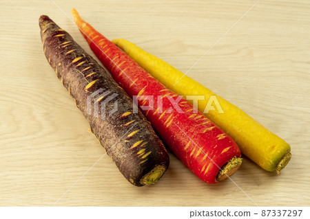 Fresh vegetable ingredients 87337297