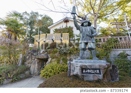 三光神社真田漏洞真田幸村雕像[大阪天王寺區玉松本町] 87339174
