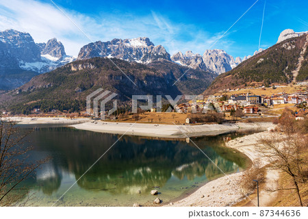 Molveno Village and Lake - Brenta Dolomites Trentino Alto Adige Italy Molveno Village and Lake - Brenta Dolomites Trentino Alto Adige Italy 87344636