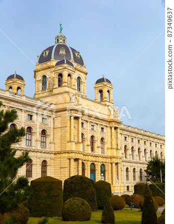 Maria Theresien Platz square in Vienna architecture, capital of Austria 87349637
