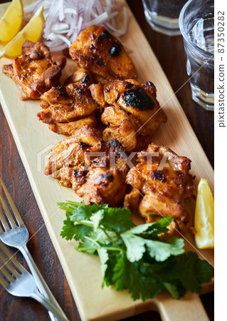 Tandoori chicken 87350282