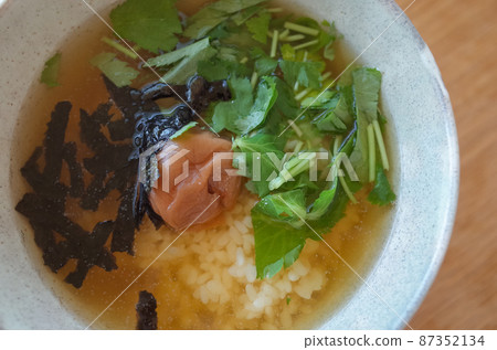 Ume Chazuke Ume Chazuke 87352134