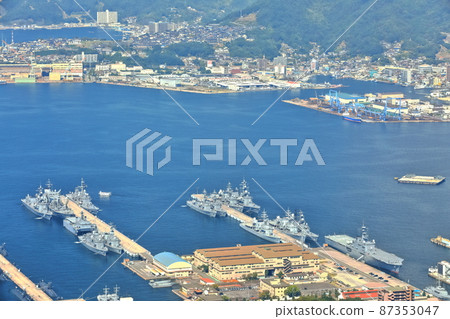 【廣島縣】從陣中眺望鬚子島（海上自衛隊艦隊） 87353047