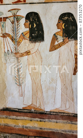 Luxor, Egypt: Corridor with ancient Egyptian inscriptions and hieroglyphs in a tomb. 87353270