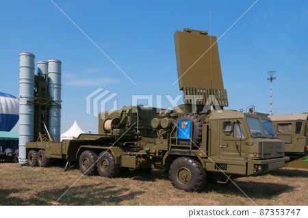 Russian S-400 missile transporter erector launcher Russian S-400 missile transporter erector launcher 87353747