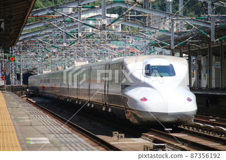 三洋新幹線三原站 N700 系列“希望” 87356192