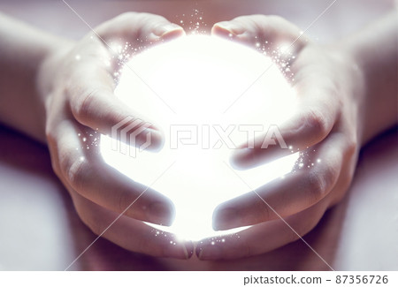 shining ball 87356726