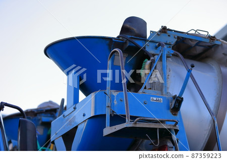 Image of agitator truck (concrete mixer truck) 87359223