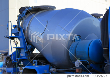 Image of agitator truck (concrete mixer truck) 87359224