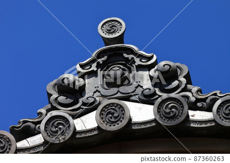 瓦屋頂圖像 87360263