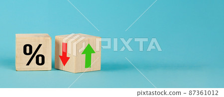 Cube block with percentage symbol icon. Interest rate financial Cube block with percentage symbol icon. Interest rate financial 87361012