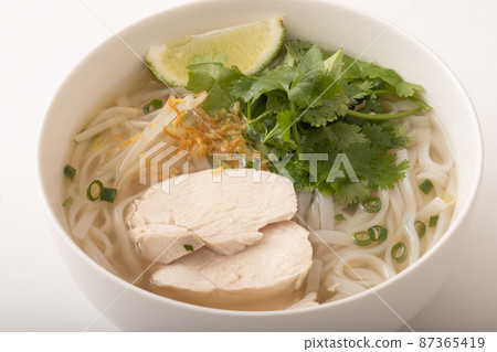 Pho (Vietnamese food) Pho (Vietnamese food) 87365419