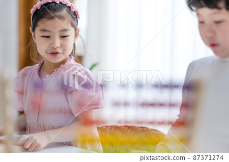 children education learning lifestyle kindergarten 87371274