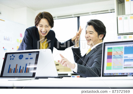 Business success high five rejoice 87372569