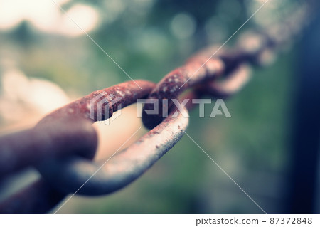 生鏽的鏈條 生鏽的鏈條 87372848