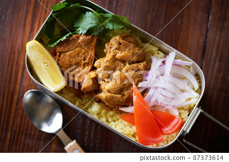 Tandoori chicken cooked in Mestin Tandoori chicken cooked in Mestin 87373614