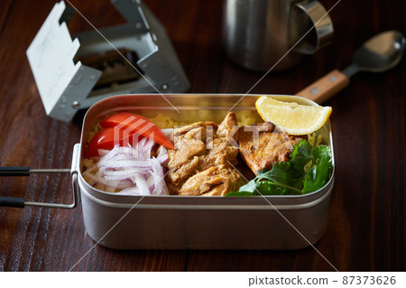 Tandoori chicken cooked in Mestin Tandoori chicken cooked in Mestin 87373626