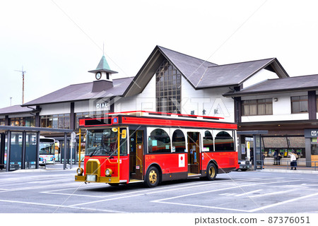 Route bus that stops in front of Kamakura Station Route bus that stops in front of Kamakura Station 87376051