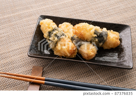 Isobe-rolled tempura of yam 87376835