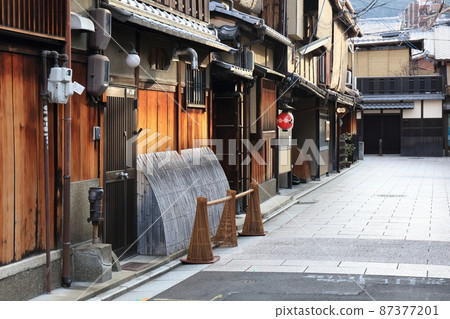 Kyoto tourist attraction Hanamikoji-dori Kyoto tourist attraction Hanamikoji-dori 87377201