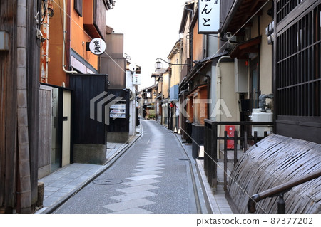 Pontocho Pontocho 87377202