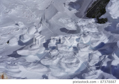Kaikoma-dake Kuroto ridge wind crest in winter Kaikoma-dake Kuroto ridge wind crest in winter 87378887