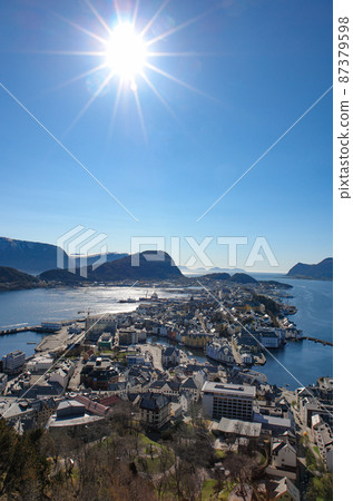 Beautiful streets of Alesund (Norway) 87379598
